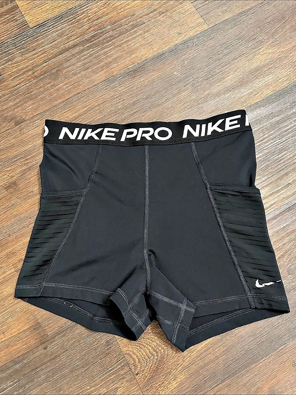 Nike Pro High-Rise Training Shorts with Pockets in Black